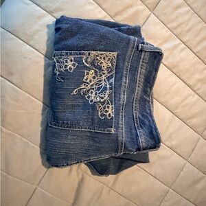 Embroidered Crop Blue Jeans